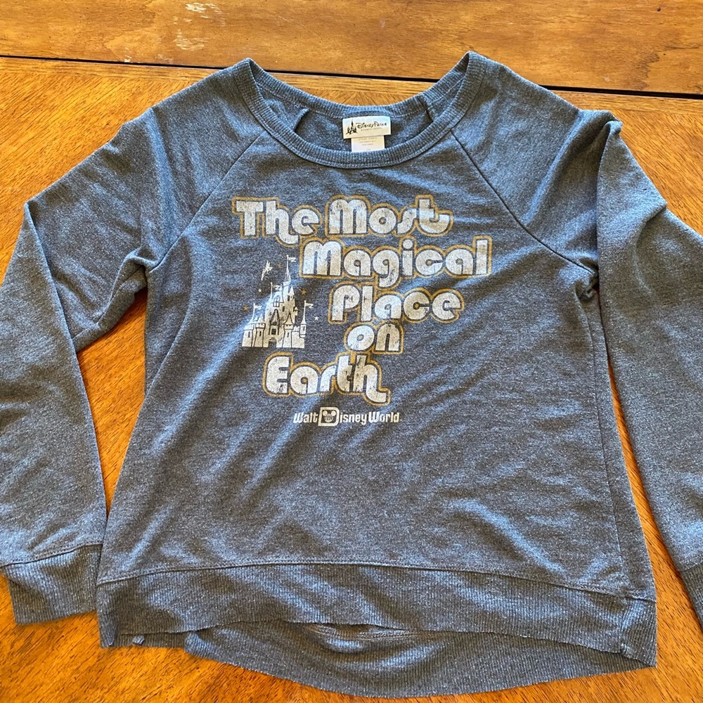 Disney Women’s sweatshirt